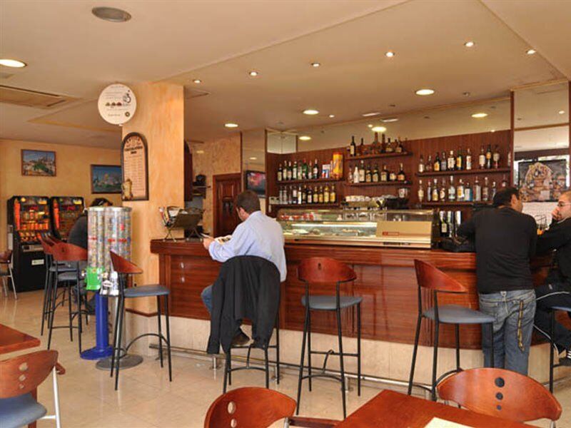 סנטה אאולריה דס ריו Hostal Y Apartamentos Santa Eulalia מראה חיצוני תמונה
